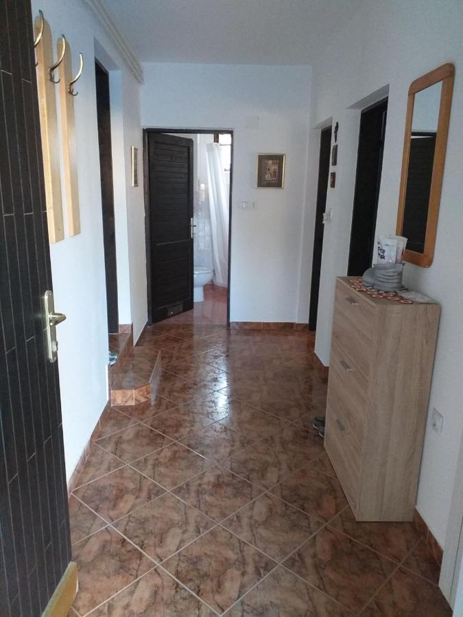 Villa Kadinela, 200M From Kamenjak, Huge Quiet Garden With Barbecue, 2 New Kitchens Premantura Exterior foto