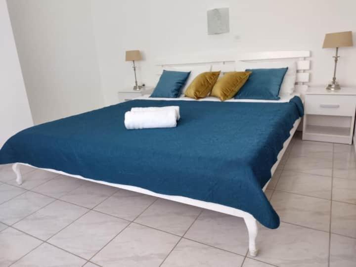Villa Kadinela, 200M From Kamenjak, Huge Quiet Garden With Barbecue, 2 New Kitchens Premantura Exterior foto