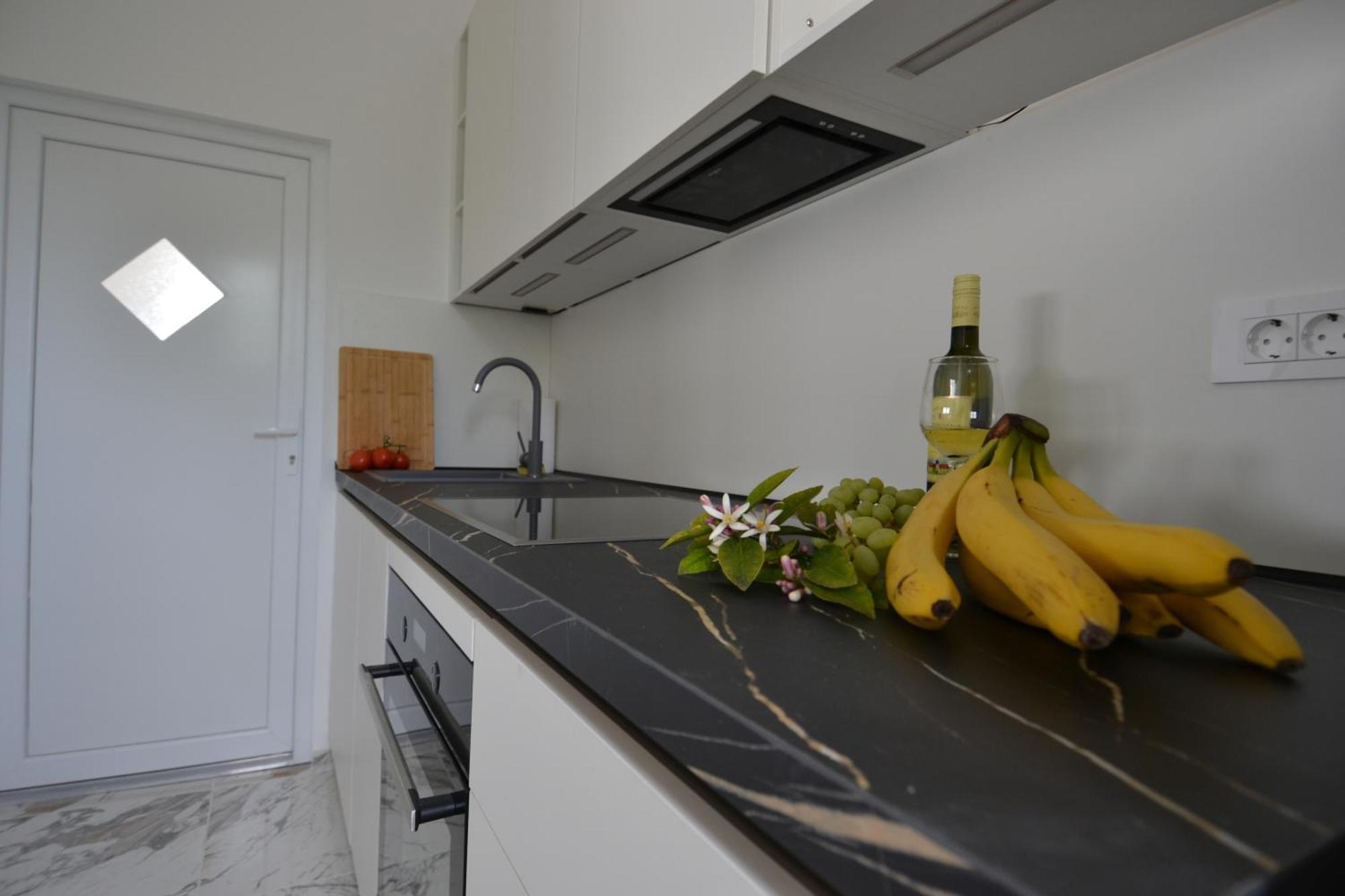 Villa Kadinela, 200M From Kamenjak, Huge Quiet Garden With Barbecue, 2 New Kitchens Premantura Exterior foto